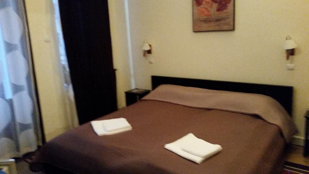 Hotel Corso Buzău Extérieur photo