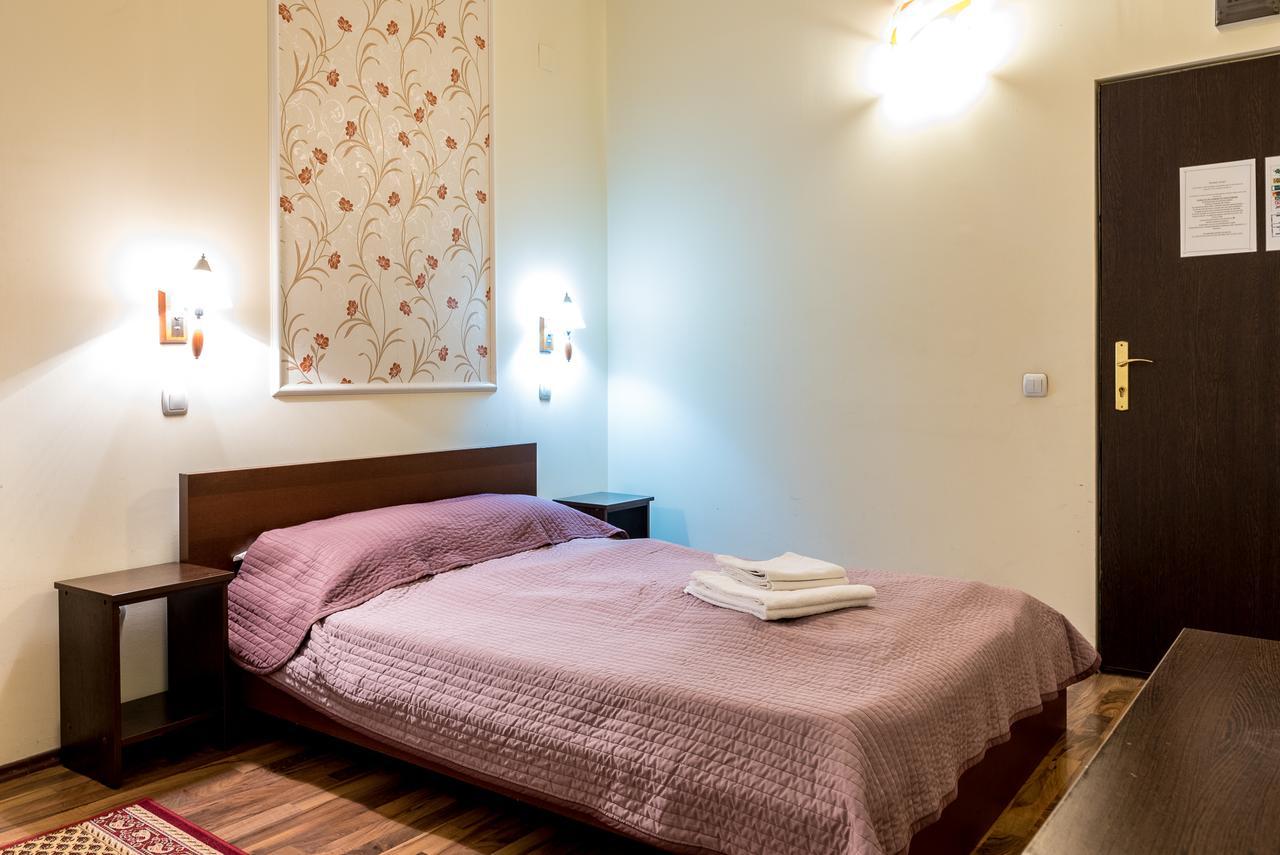 Hotel Corso Buzău Extérieur photo