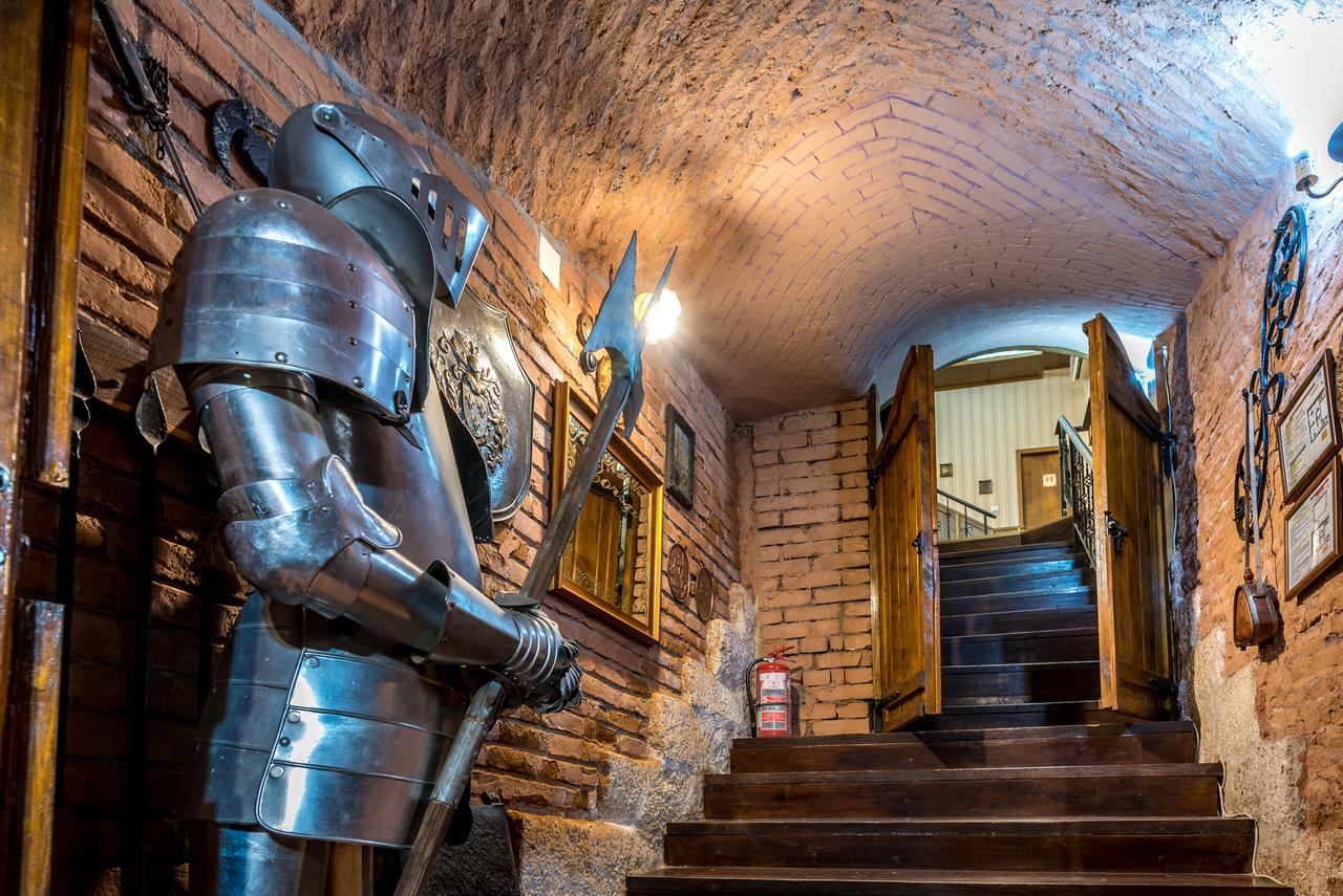 Hotel Corso Buzău Extérieur photo